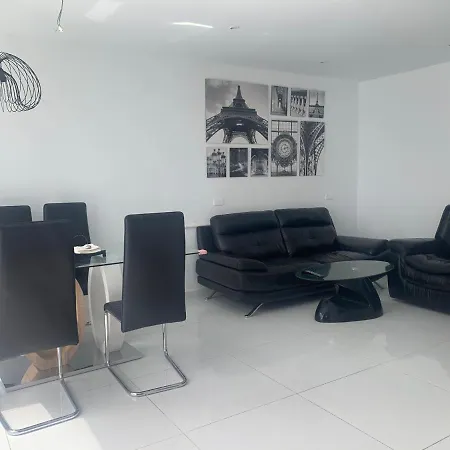 Villa Sunny Side With Private Heated Pool Villa Puerto del Carmen (Lanzarote)