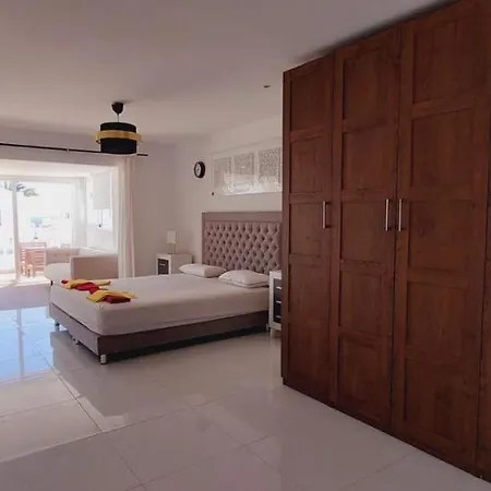 Villa Sunny Side With Private Heated Pool *