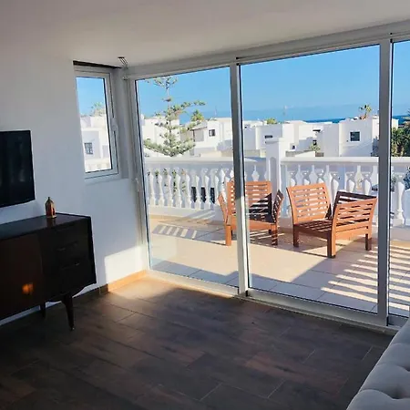 Villa Sunny Side With Private Heated Pool Villa *